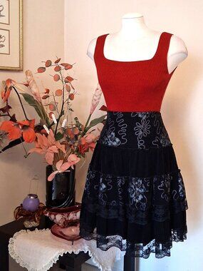 Preowned Women's Floral Ruffle Tiered A-line Flared Short Lined Skirt 10